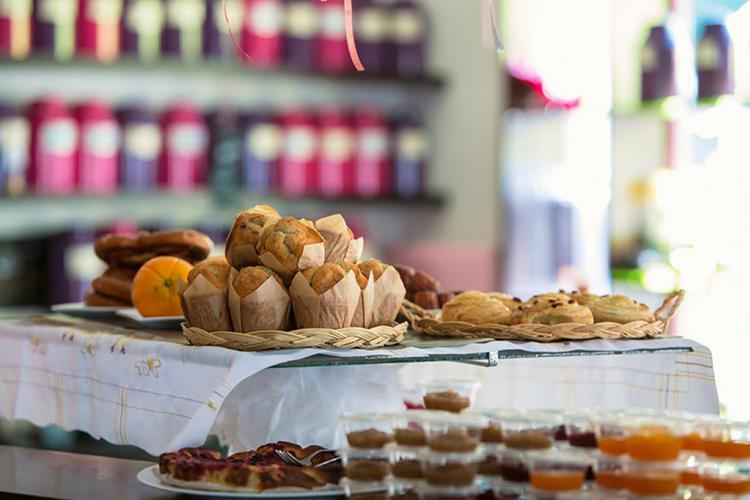 El Café des Thermes, en la planta baja de la Residencia